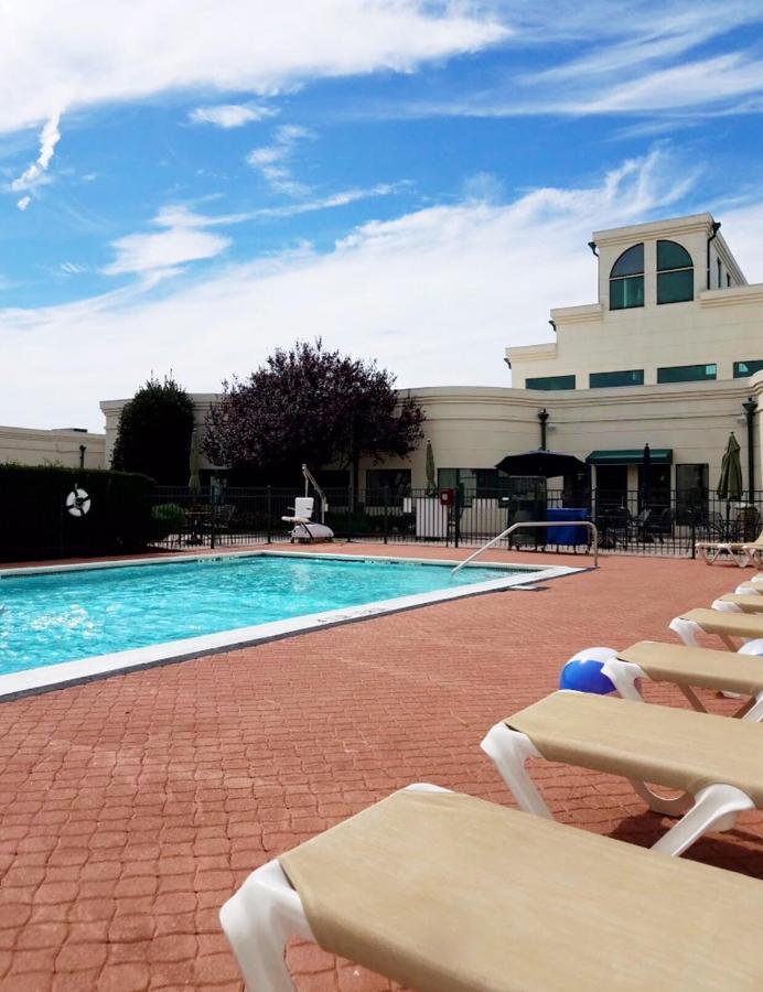 Holiday Inn Plainview-Long Island By Ihg Dış mekan fotoğraf