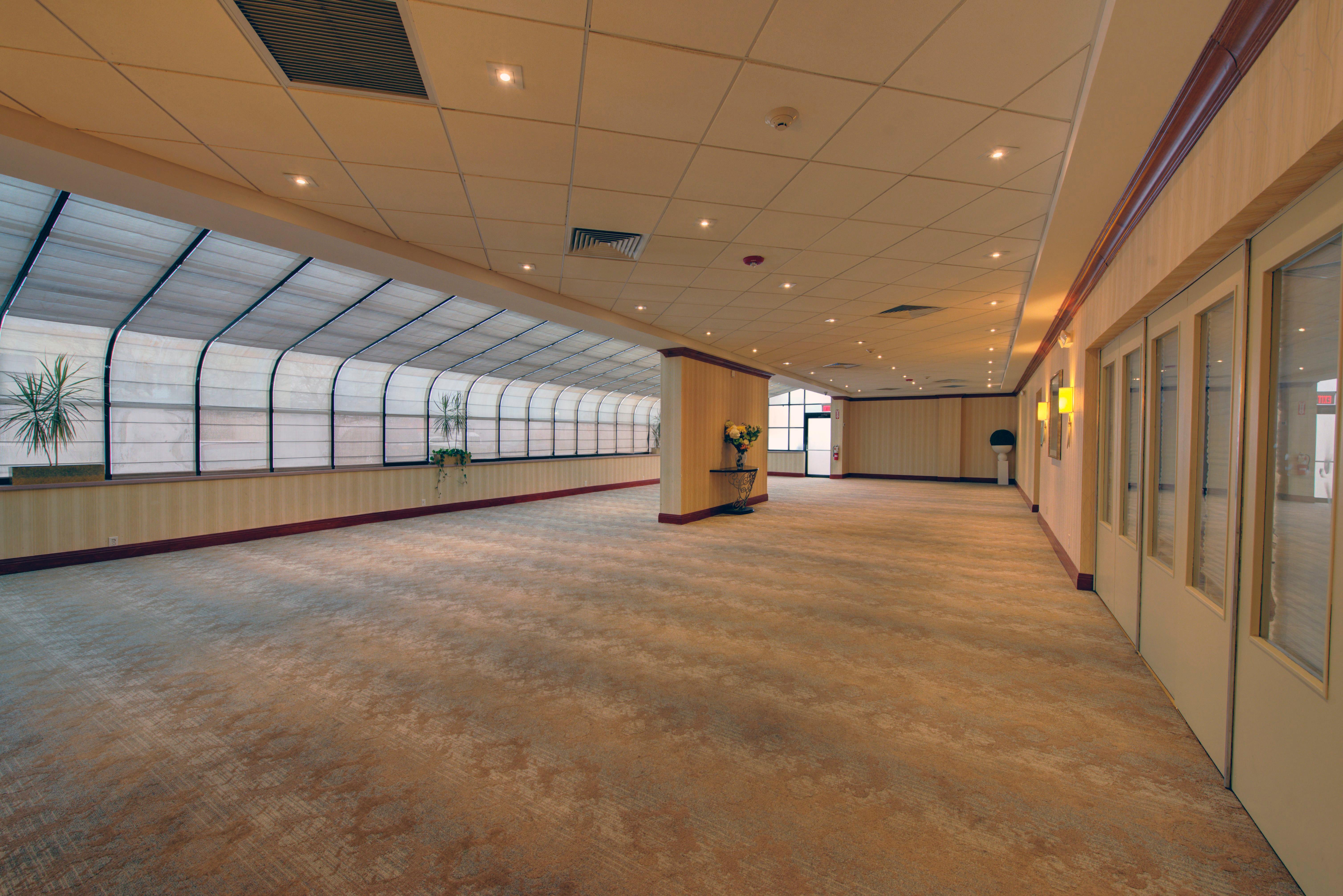 Holiday Inn Plainview-Long Island By Ihg Dış mekan fotoğraf