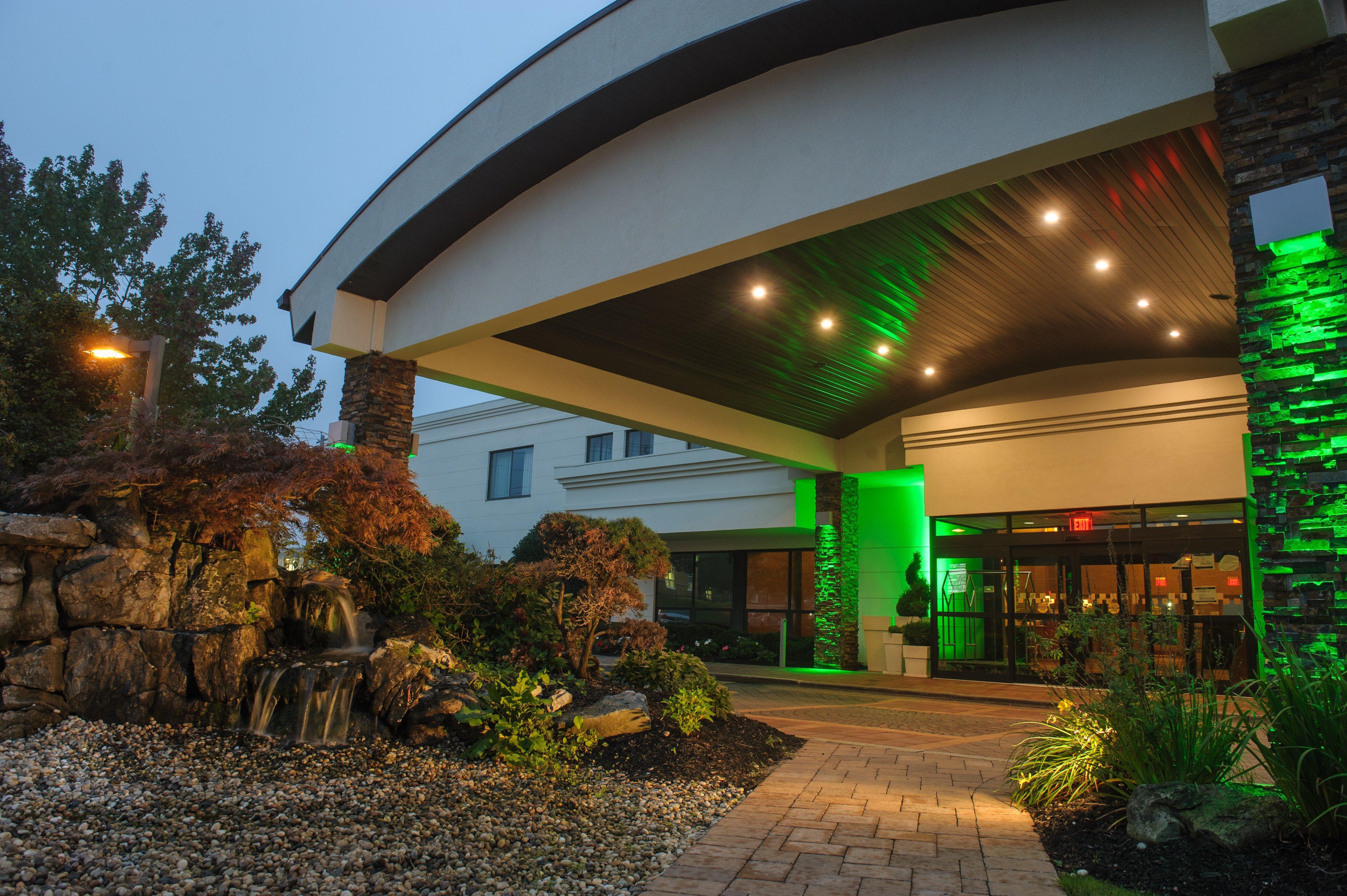 Holiday Inn Plainview-Long Island By Ihg Dış mekan fotoğraf