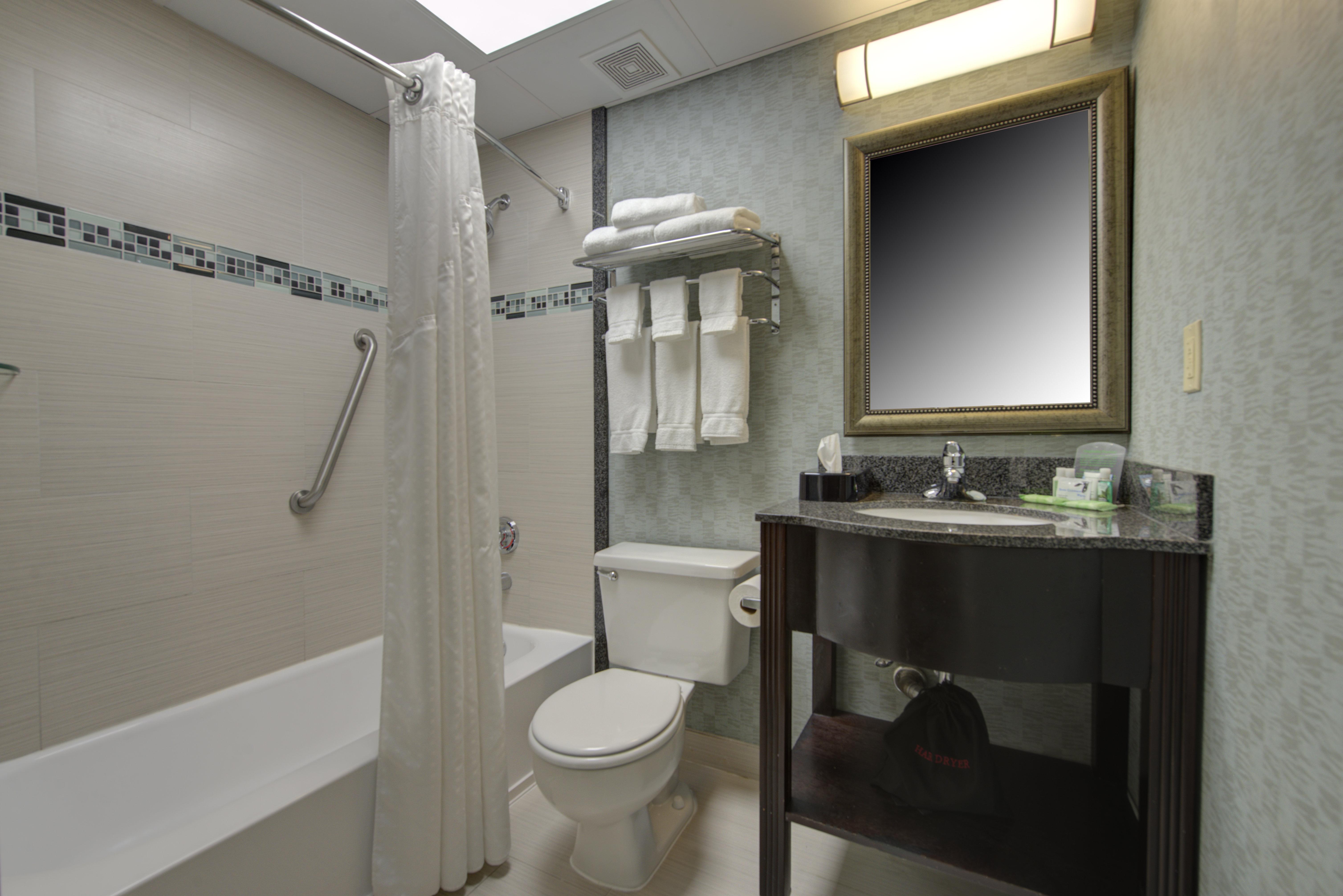 Holiday Inn Plainview-Long Island By Ihg Dış mekan fotoğraf