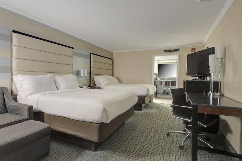 Holiday Inn Plainview-Long Island By Ihg Dış mekan fotoğraf