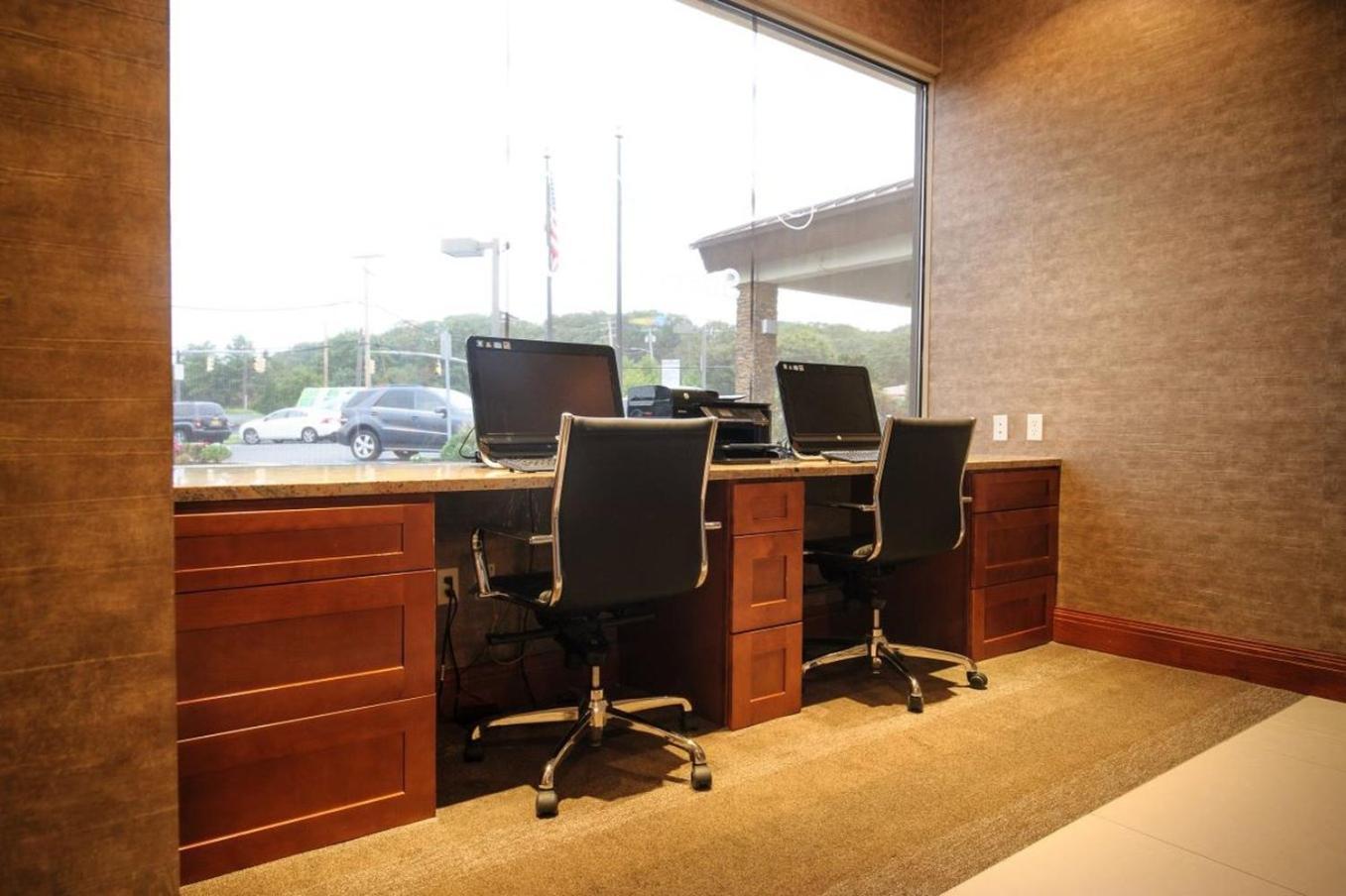 Holiday Inn Plainview-Long Island By Ihg Dış mekan fotoğraf
