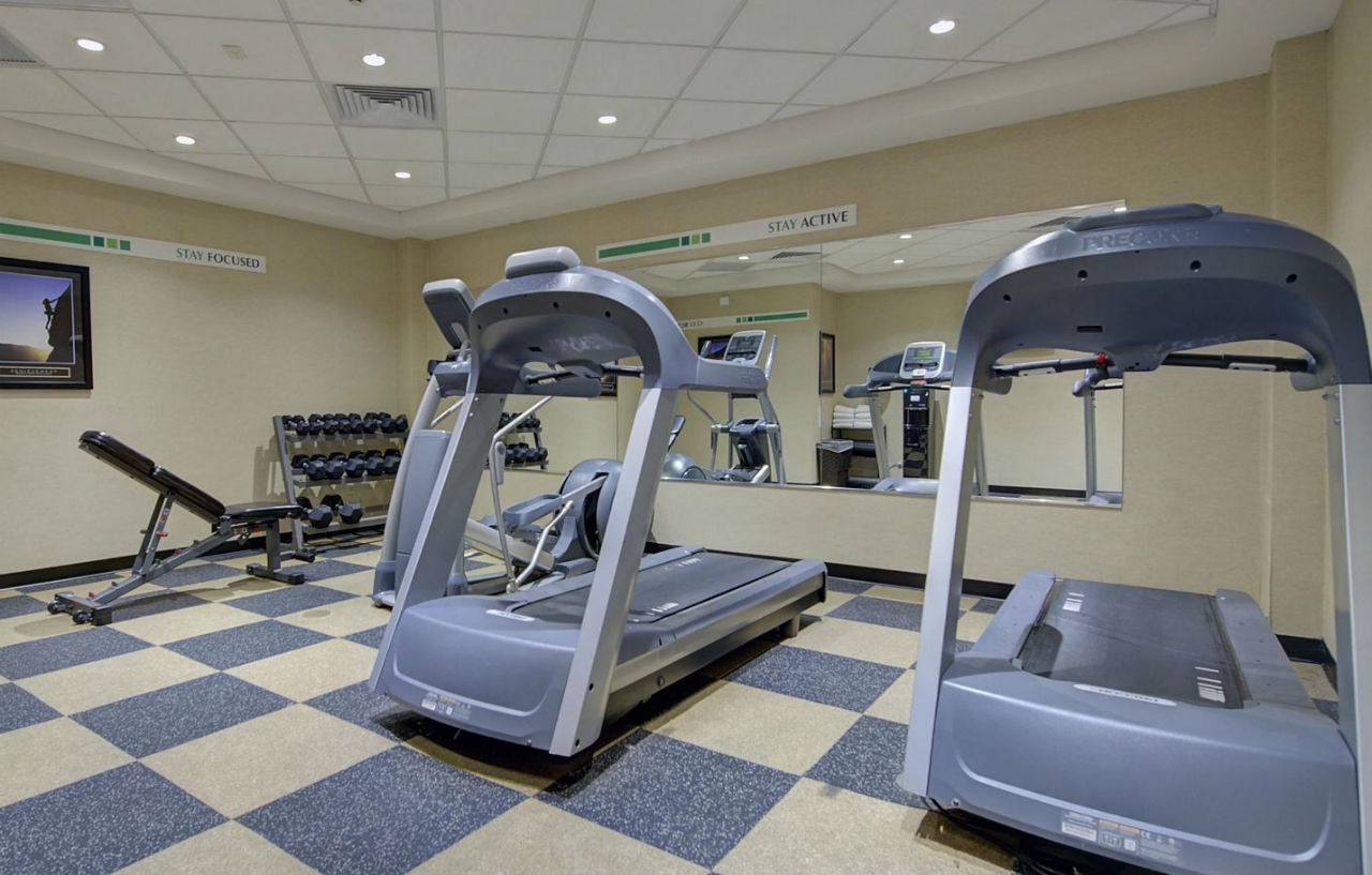 Holiday Inn Plainview-Long Island By Ihg Dış mekan fotoğraf